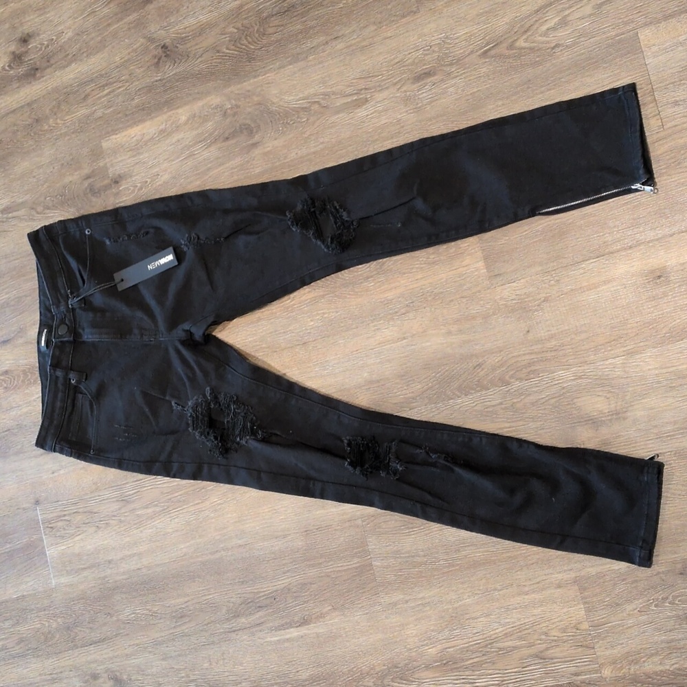 Nova Men Black Distressed Point Of View Skinny Jeans Size 30 - Picture 2 of 12